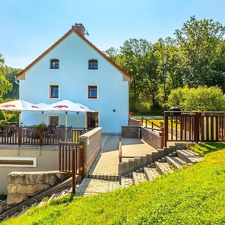 Bacalsky Mlyn * Morasice (Chrudim District)